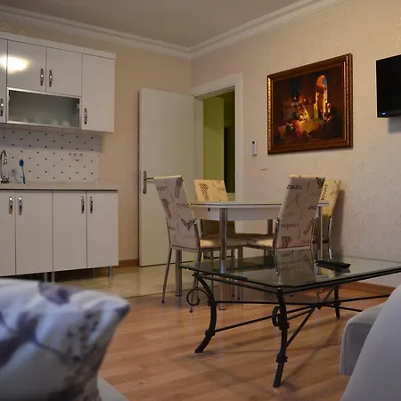 Otel Seven Days - 3*