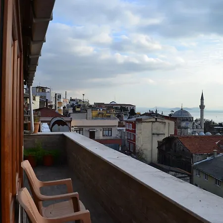 Otel Seven Days - 3*