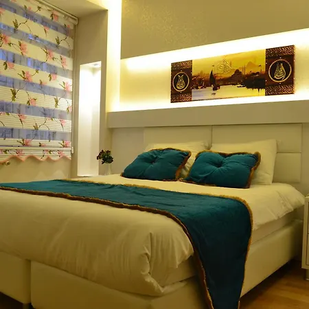 Hotel Seven Days -