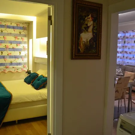 Hotel Seven Days -