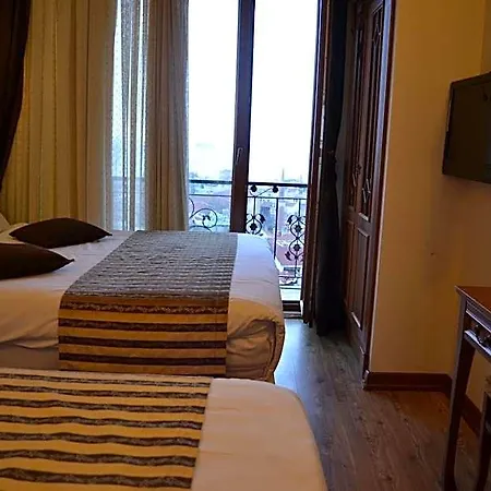 Hotel Seven Days - 3*