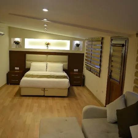 Hotel Seven Days - 3*