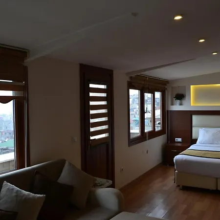 Seven Days - Hotel Estambul