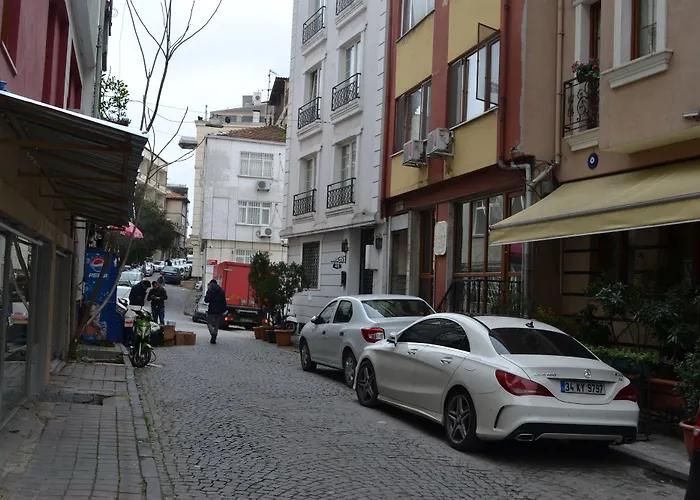 Seven Days - מלון 3*