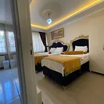 Hotell Seven Days -