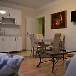 Hotell Seven Days - 3*