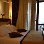 Hotell Seven Days -
