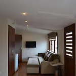 Seven Days - Hotell 3*