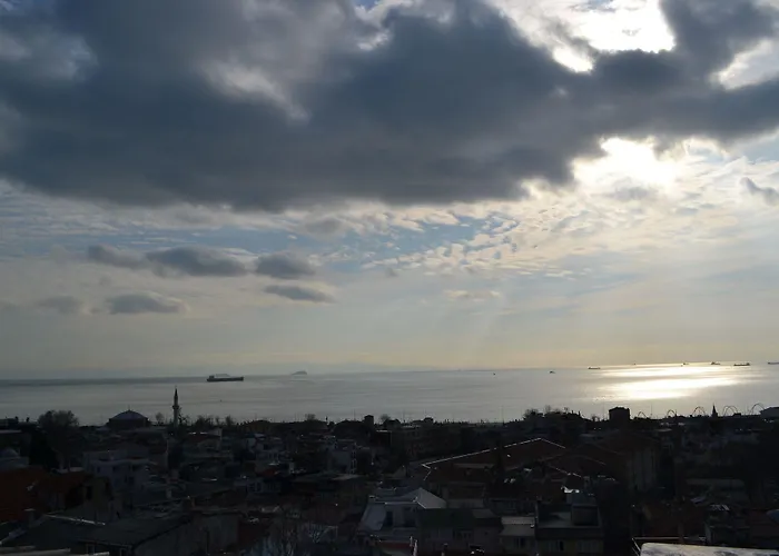 Seven Days - Hotel Istambul